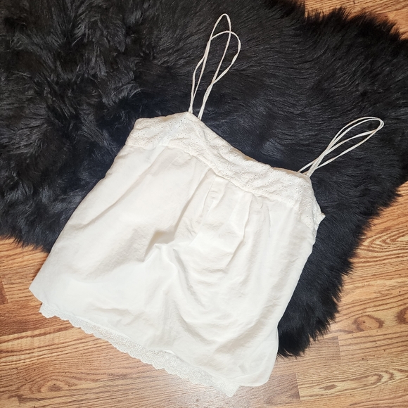 Daisy Fuentes White Cotton Cami/Tank with Crocheted Lace Size 6 - Picture 3 of 8